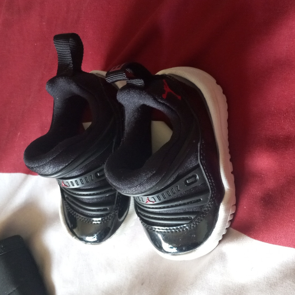 2c baby Jordan's